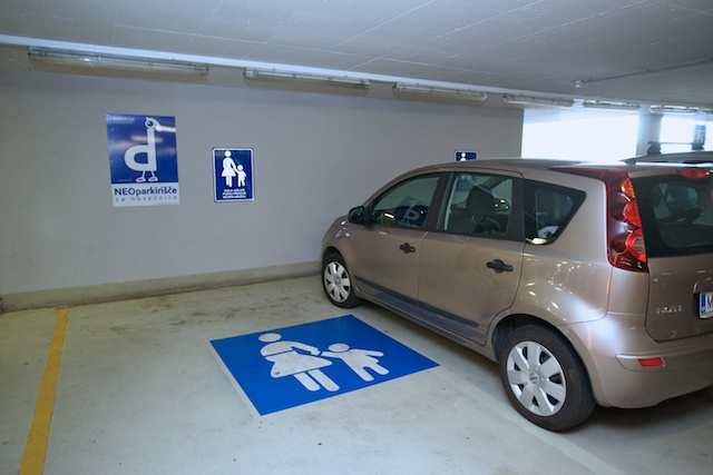 parkirisce-za-druzine-2