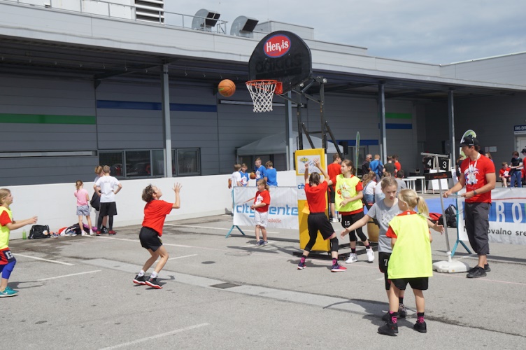 Europark-Ulicna-kosarka-002