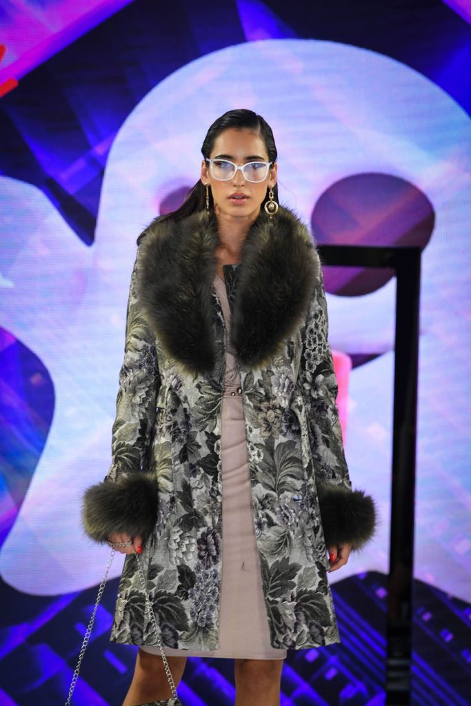 Luna_Six_Optika-Morela_2