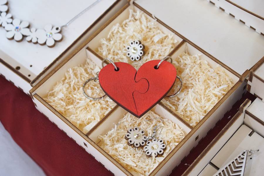 51769697_10156806971015993_1645892834319925248_n