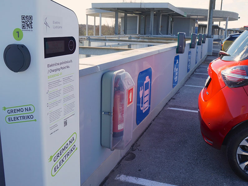 ep-polnilne-postaje-01