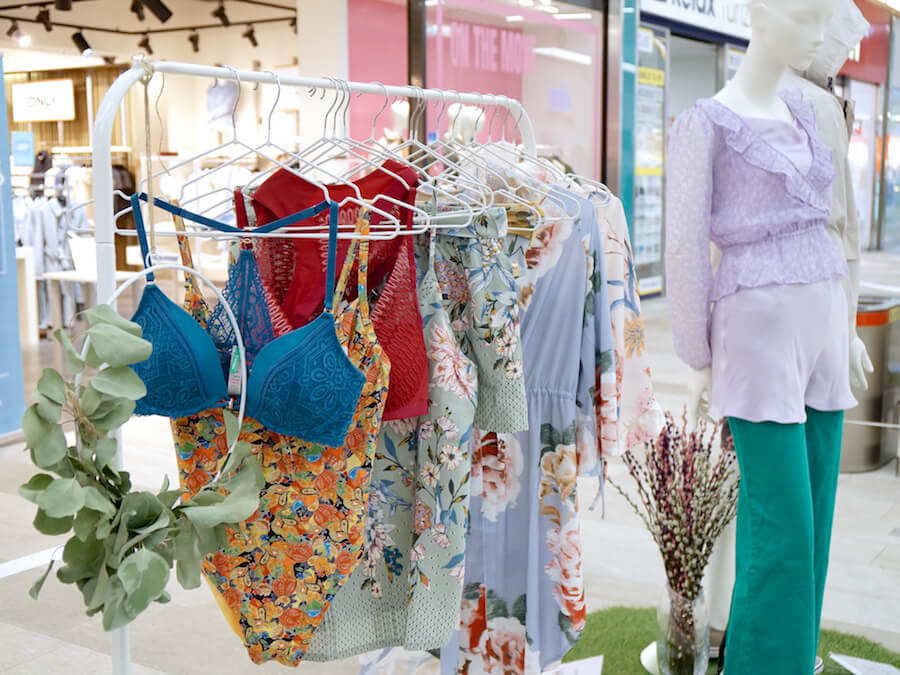 modni-trendi-marec-2022-15