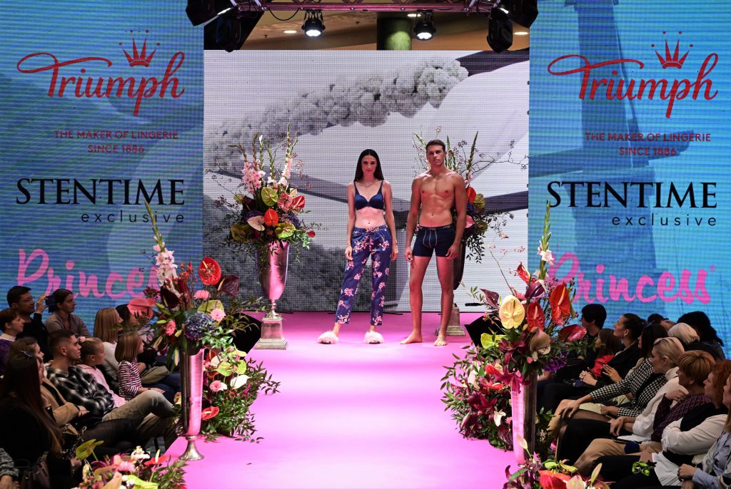 Triumph + Sten Time Exlusive + Princess_2