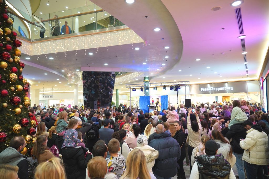 DSC08394_edit_138893662087659