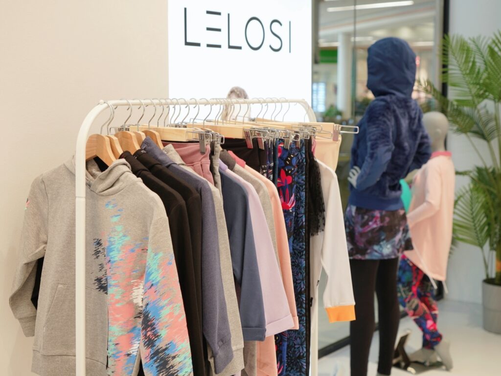 DSC00362_edit_64861693981559