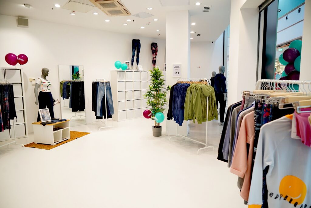 DSC00365_edit_64779088625965