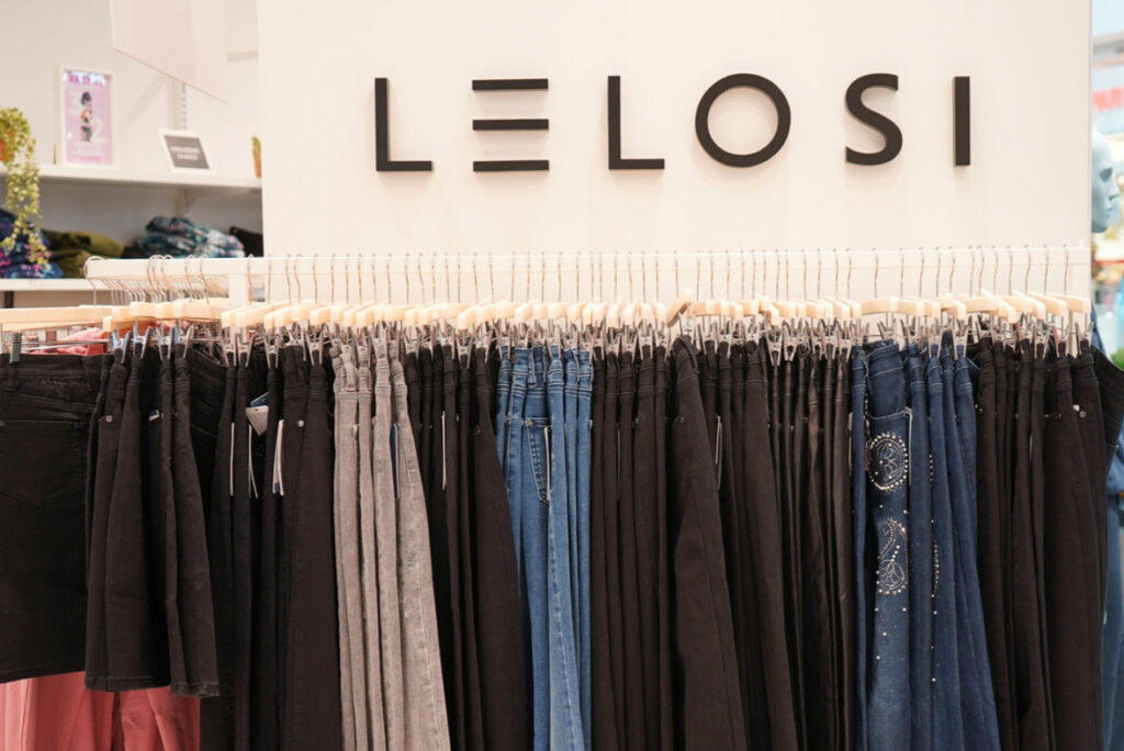 DSC01555_edit_134275207148776_ok