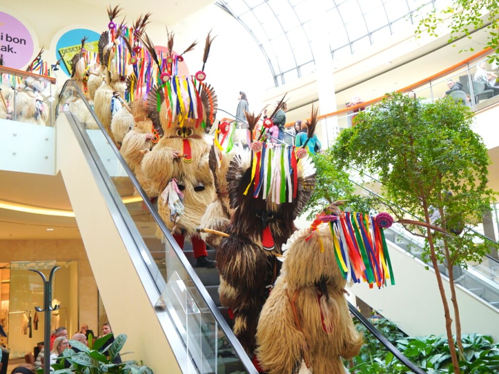 DSC07896_edit_1215910760663874