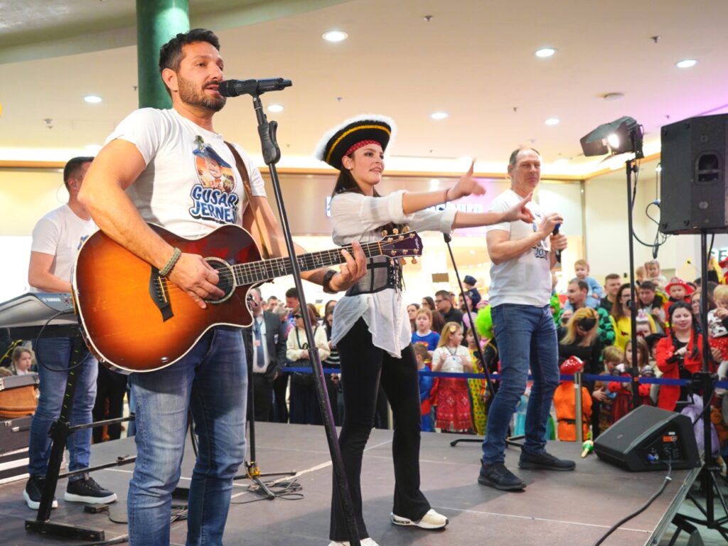 DSC08053_edit_20617300399426