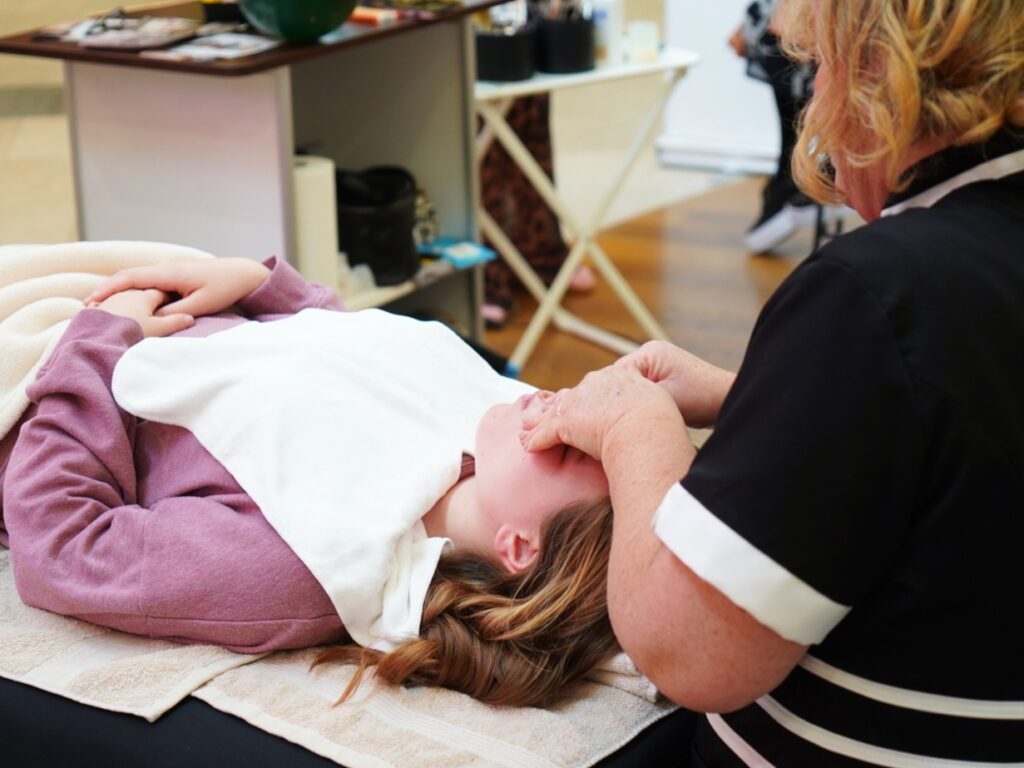 DSC08232_edit_95301375056457